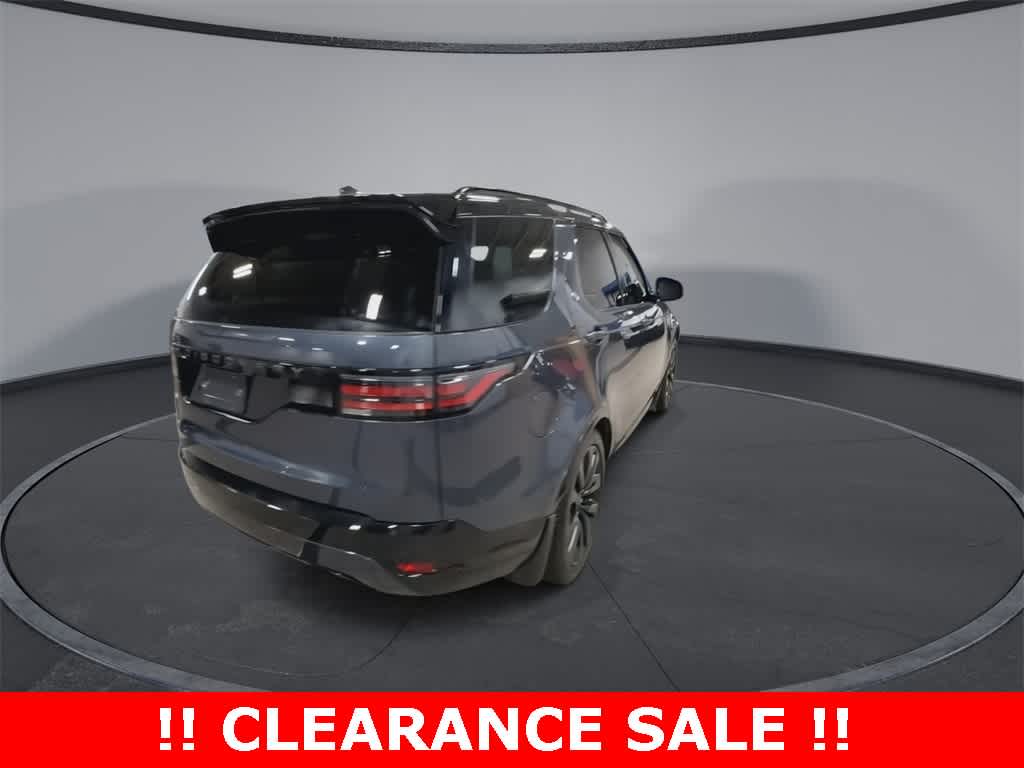 Thumbnail: 2024 Land Rover Discovery - 8