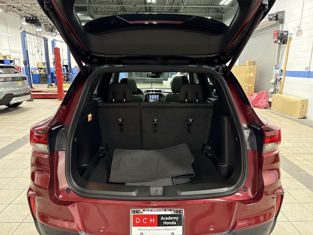 Thumbnail: 2022 Chevrolet TrailBlazer - 11