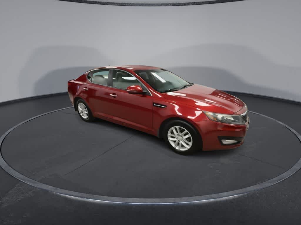 Thumbnail: 2013 Kia Optima - 2