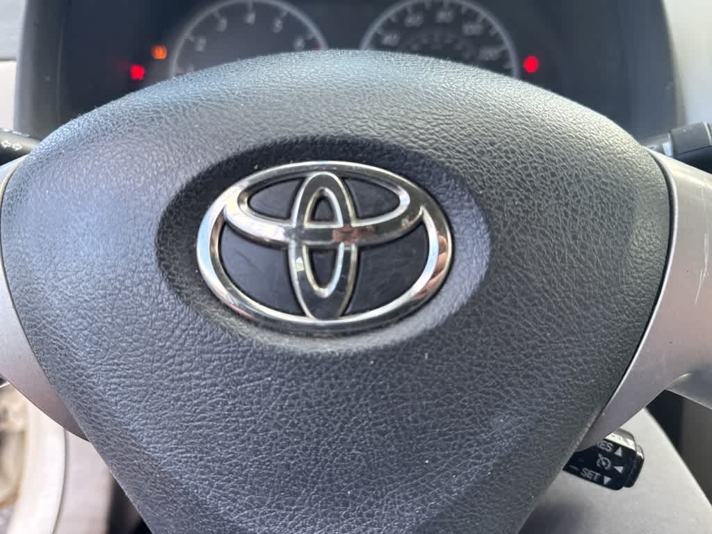 Thumbnail: 2011 Toyota Corolla - 13