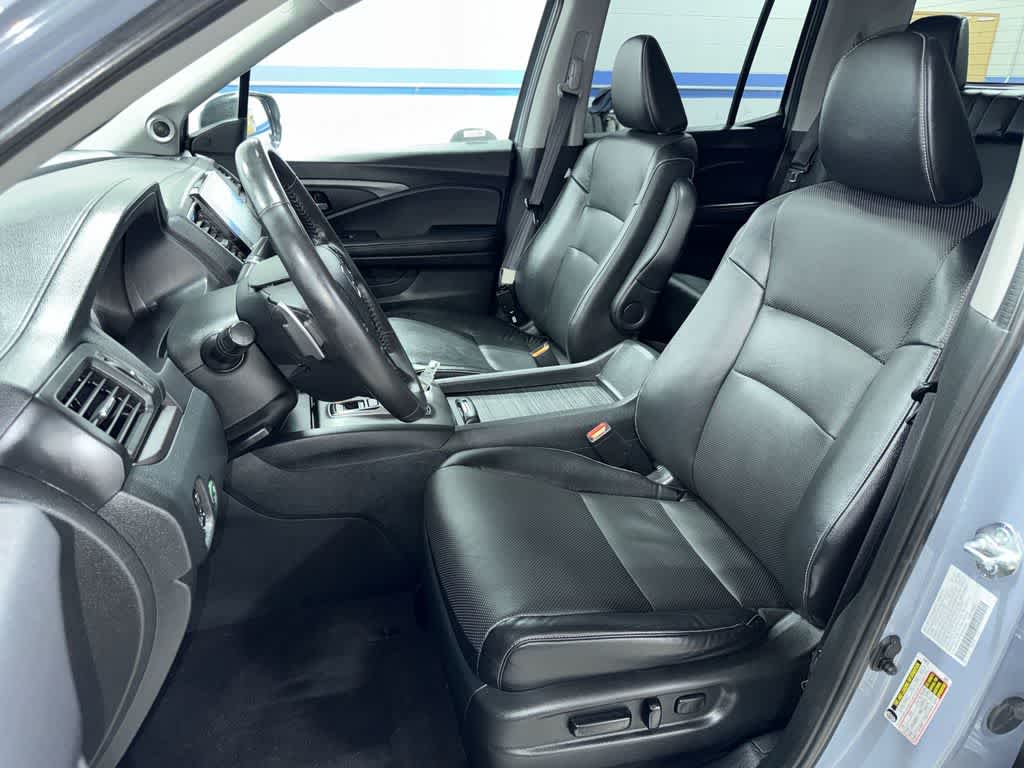 Thumbnail: 2023 Honda Ridgeline - 15