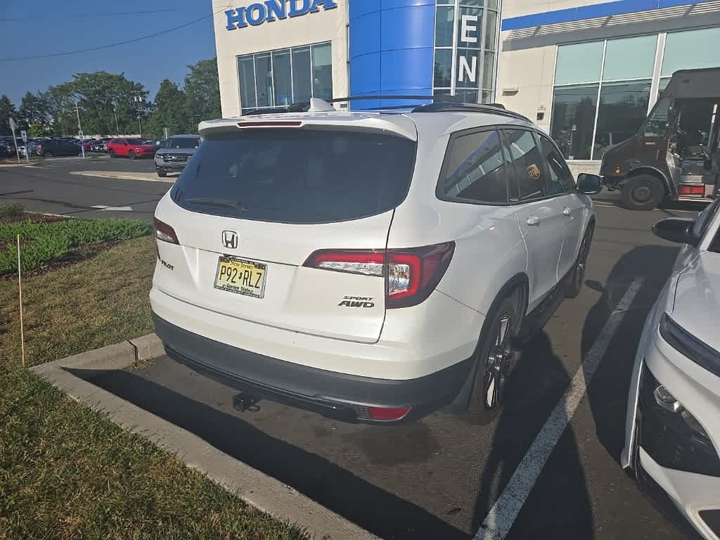 Thumbnail: 2022 Honda Pilot - 16