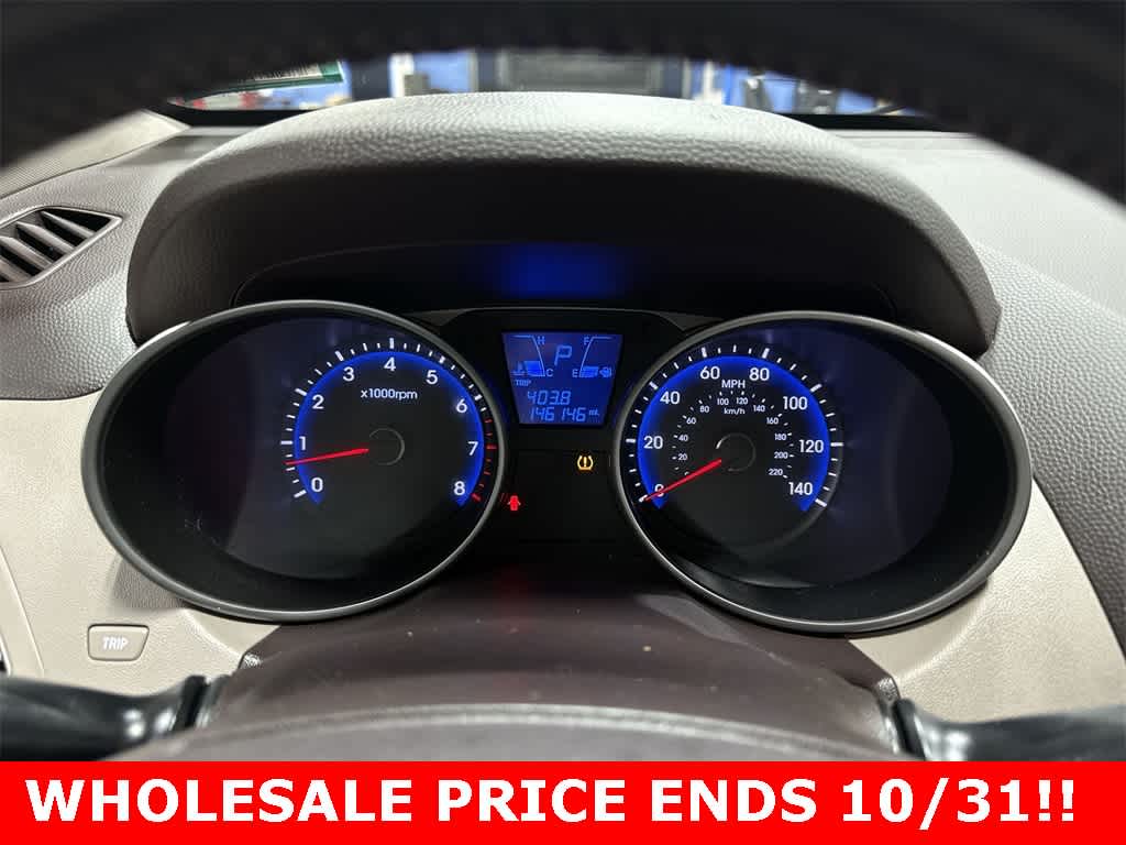 Thumbnail: 2011 Hyundai Tucson - 31