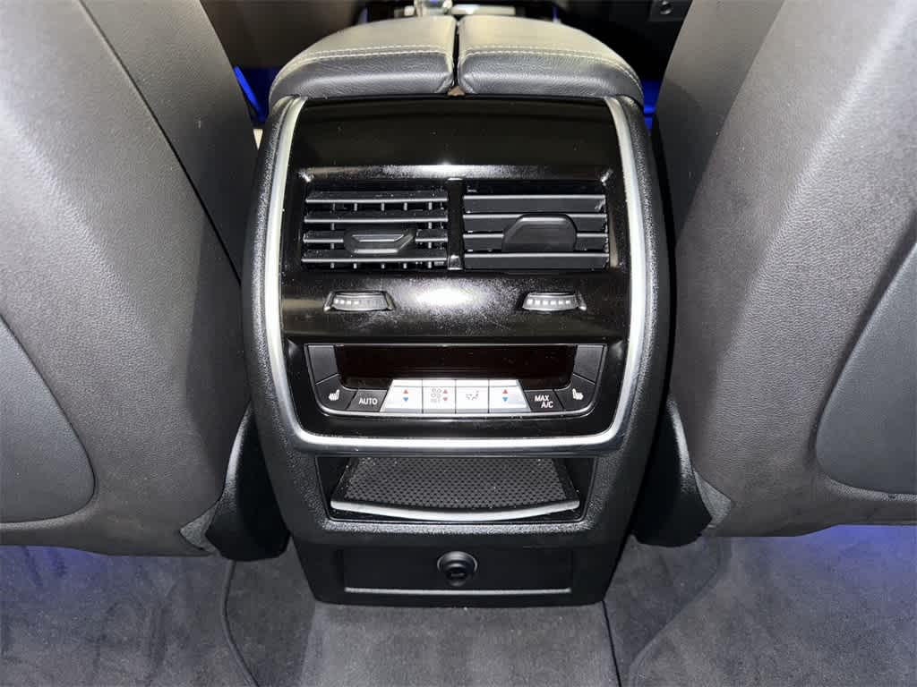 Thumbnail: 2019 BMW X5 - 30