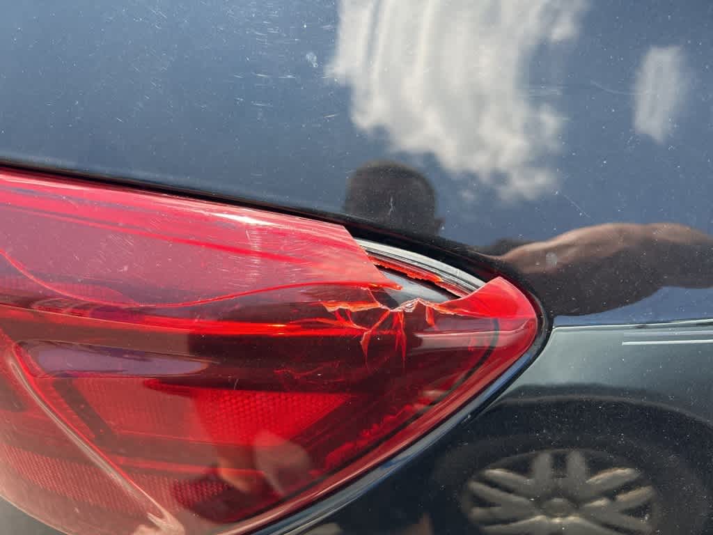 Thumbnail: 2020 Kia Forte - 17