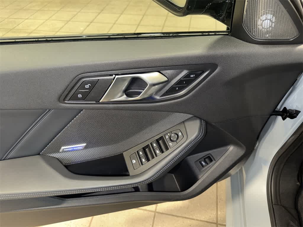 Thumbnail: 2025 BMW 2 Series - 21