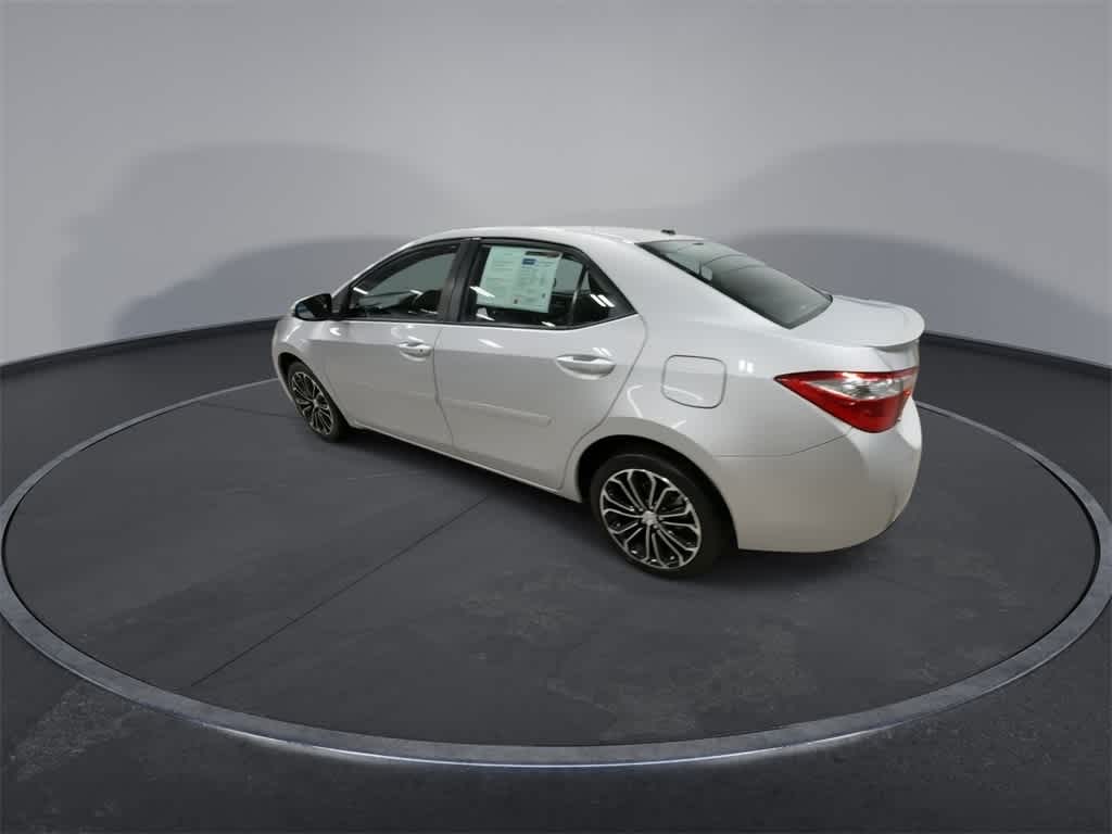 Thumbnail: 2016 Toyota Corolla - 6