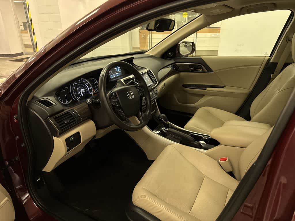 Thumbnail: 2017 Honda Accord - 28
