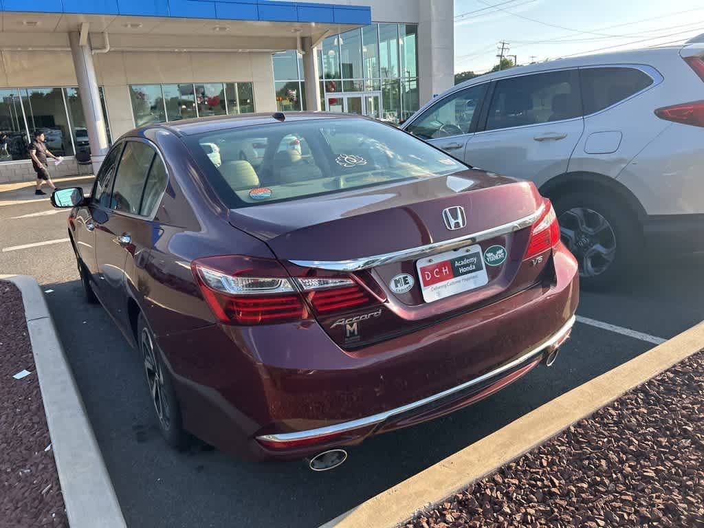 Thumbnail: 2016 Honda Accord - 10