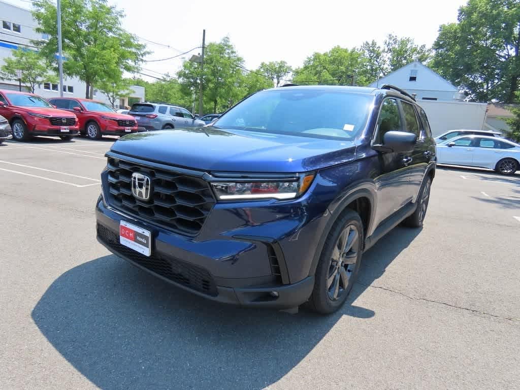 New 2025 Honda Pilot Sport SUV