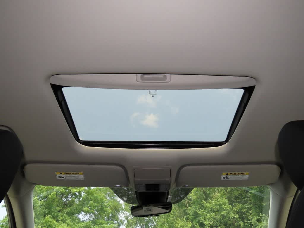 Thumbnail: 2025 Honda Odyssey - 25