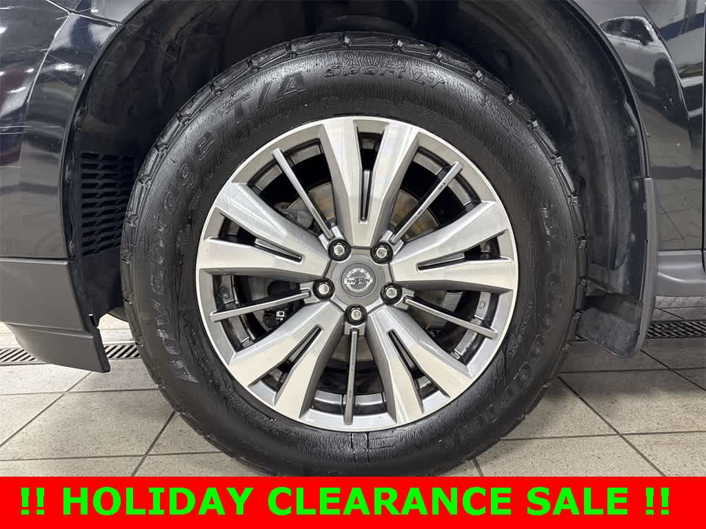 Thumbnail: 2019 Nissan Pathfinder - 10