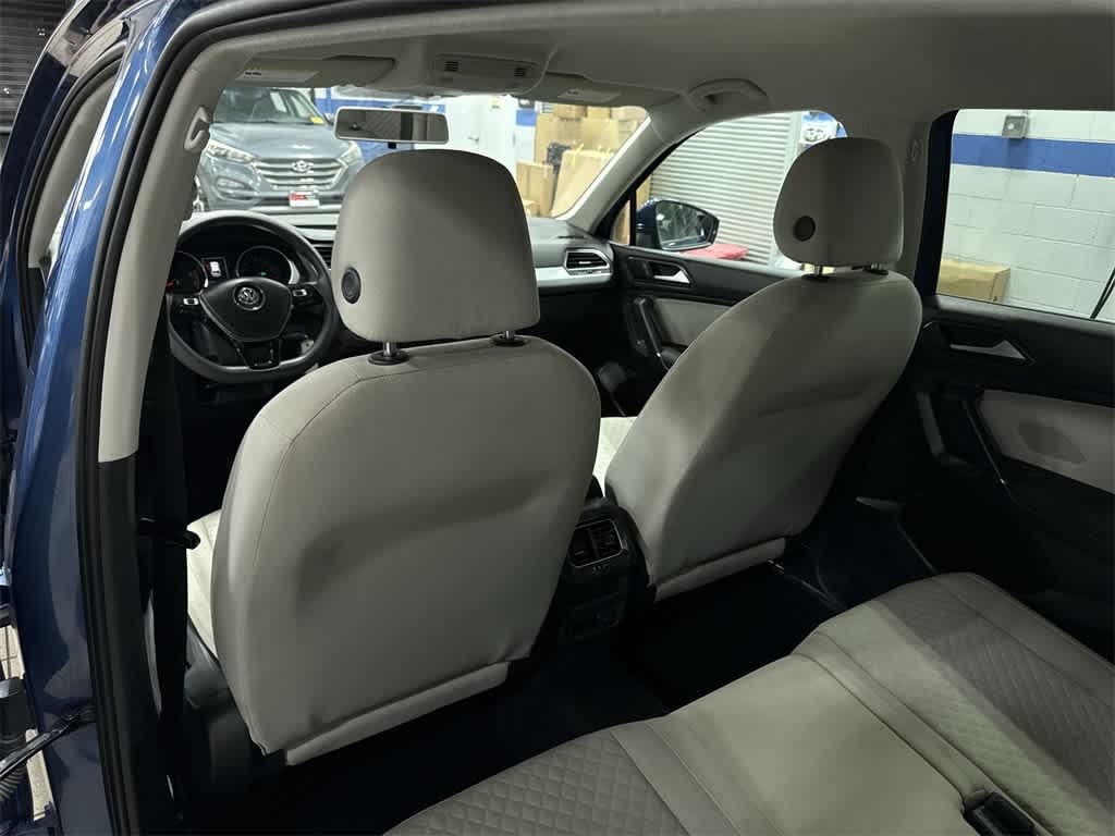 Thumbnail: 2018 Volkswagen Tiguan - 26