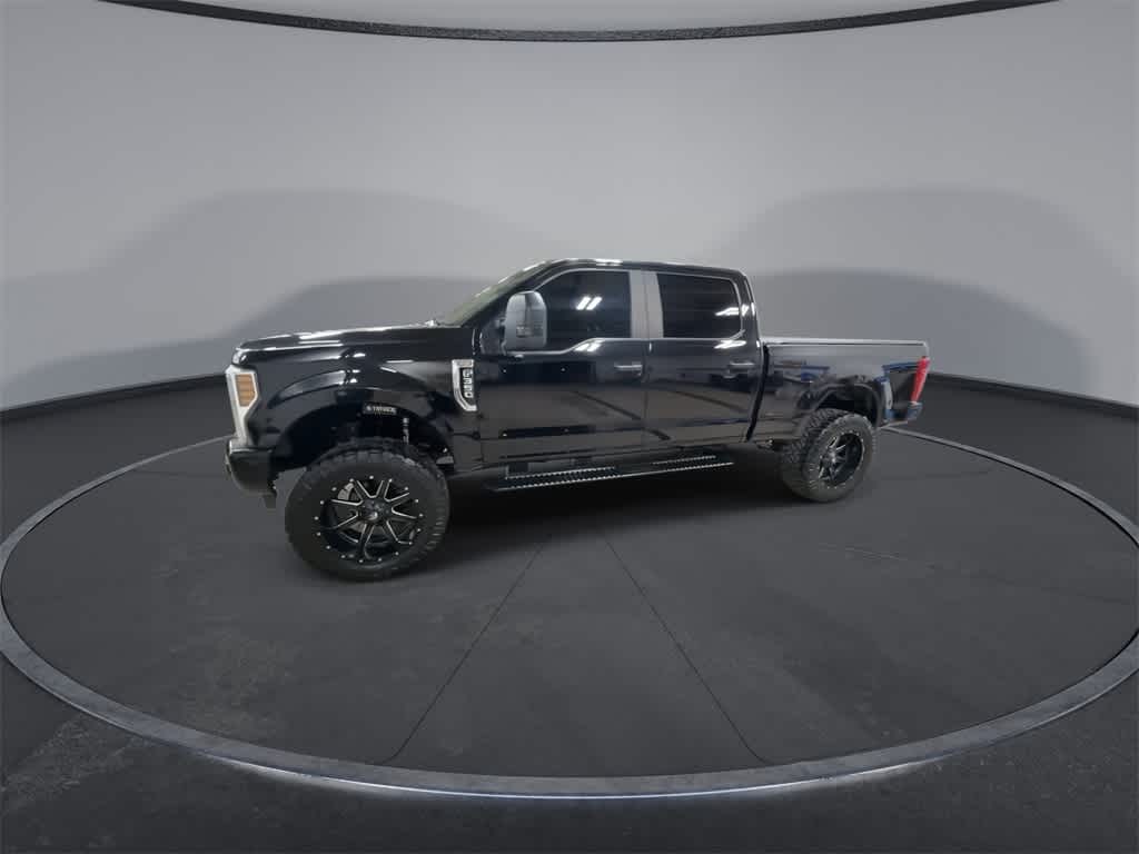 Thumbnail: 2019 Ford F-350 - 7