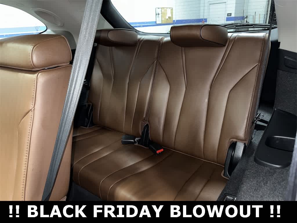 Thumbnail: 2023 Acura MDX - 17