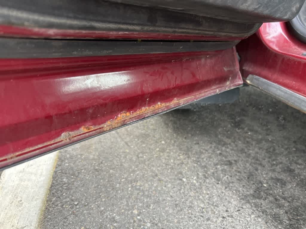 Thumbnail: 2011 Chevrolet Equinox - 26