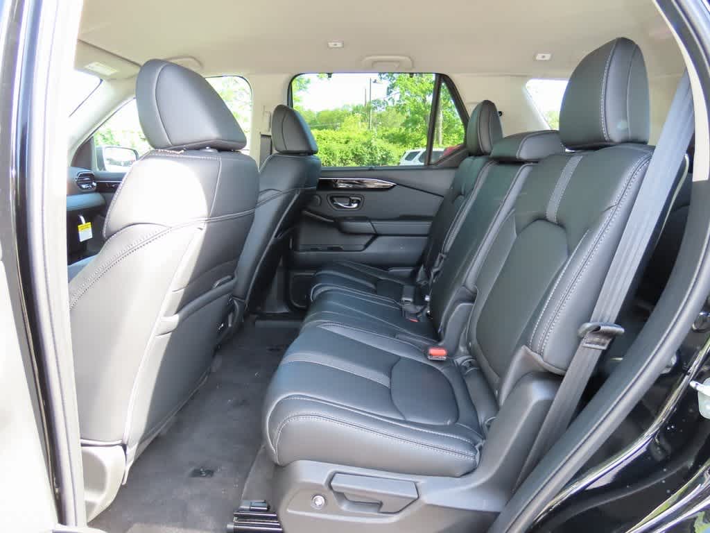Thumbnail: 2025 Honda Pilot - 12
