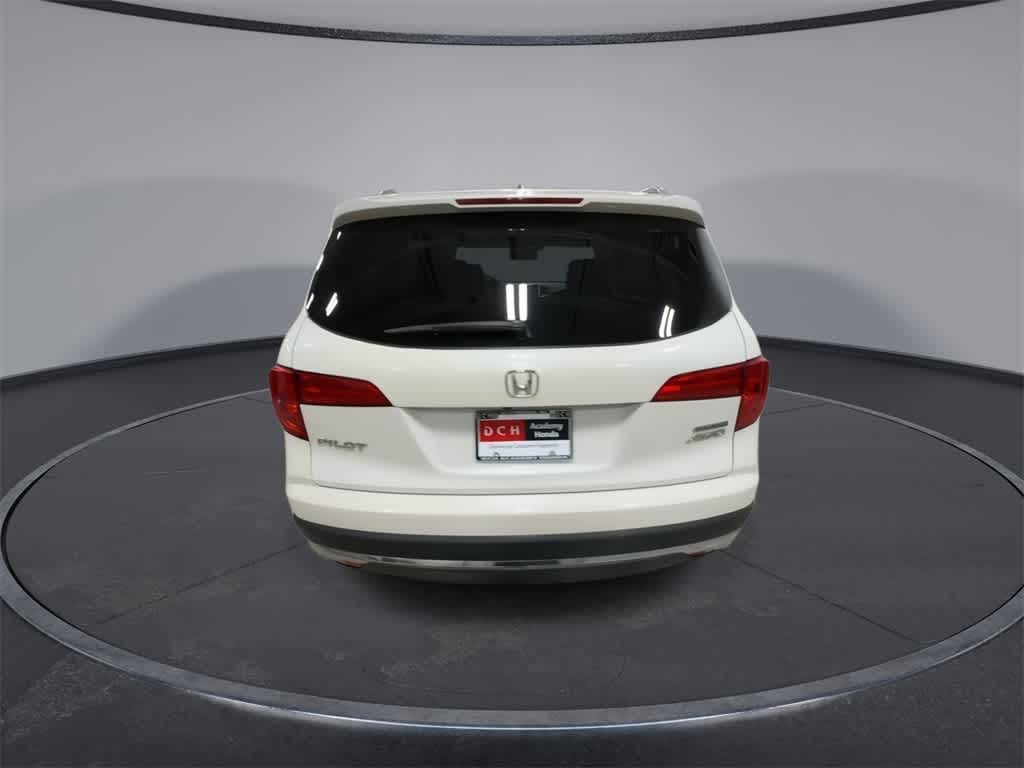 Thumbnail: 2018 Honda Pilot - 7