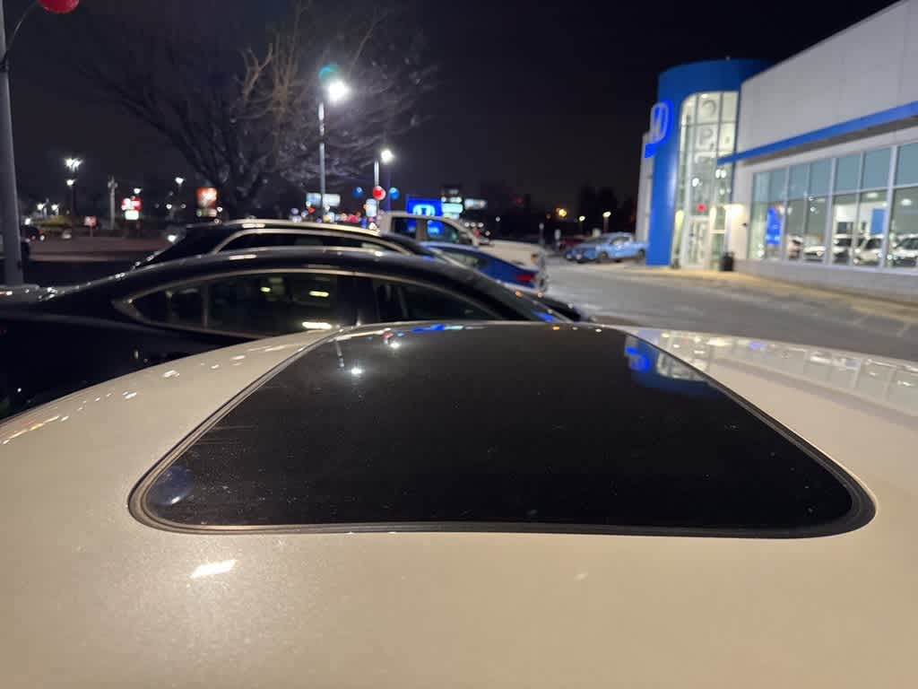 Thumbnail: 2023 Acura Integra - 9