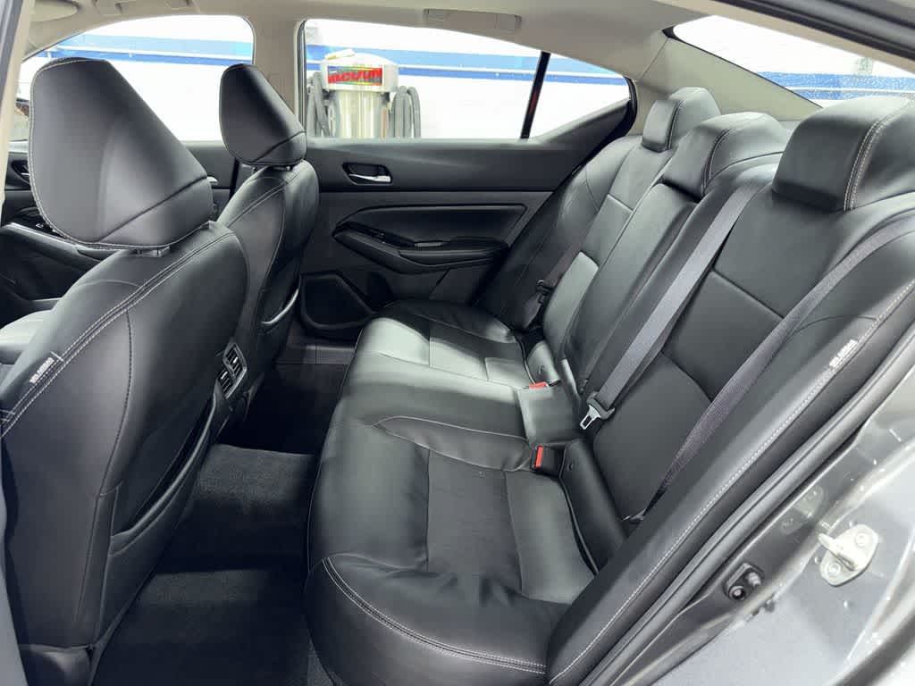 Thumbnail: 2021 Nissan Altima - 17