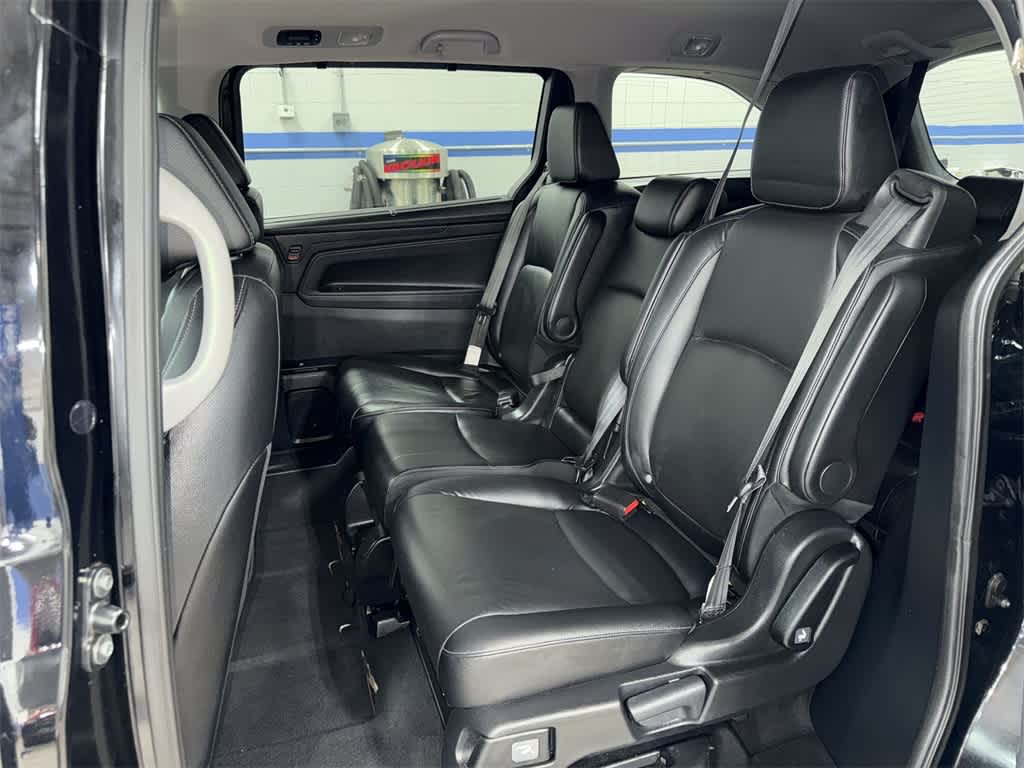 Thumbnail: 2023 Honda Odyssey - 17