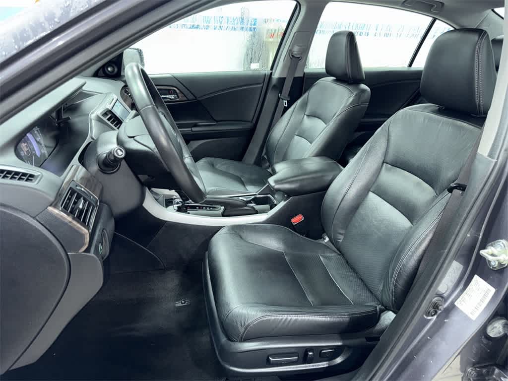 Thumbnail: 2017 Honda Accord - 15