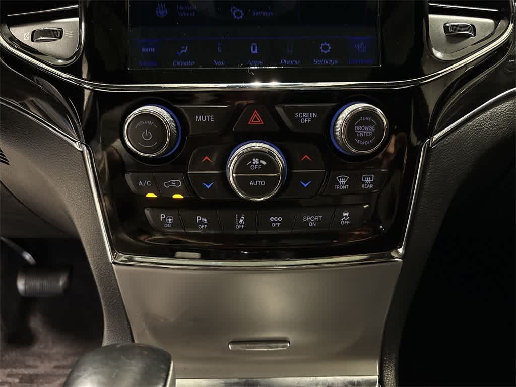 Thumbnail: 2019 Jeep Grand Cherokee - 22