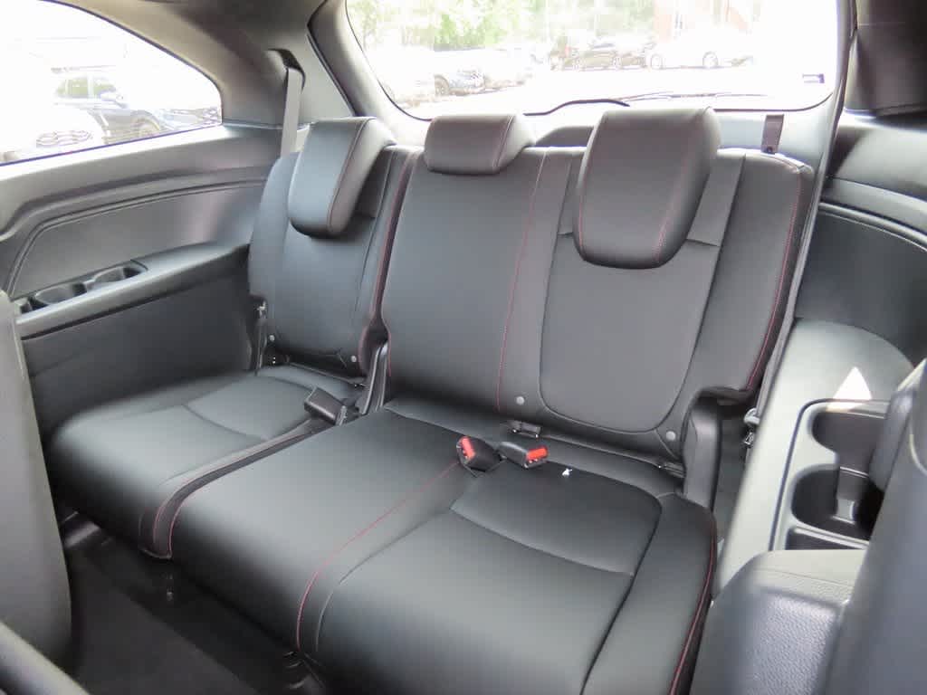 2025 Honda Odyssey Sport 15