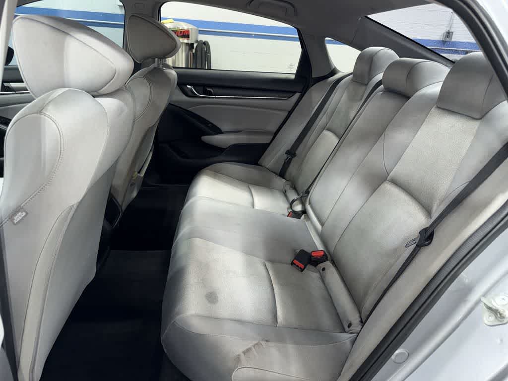 Thumbnail: 2018 Honda Accord - 16