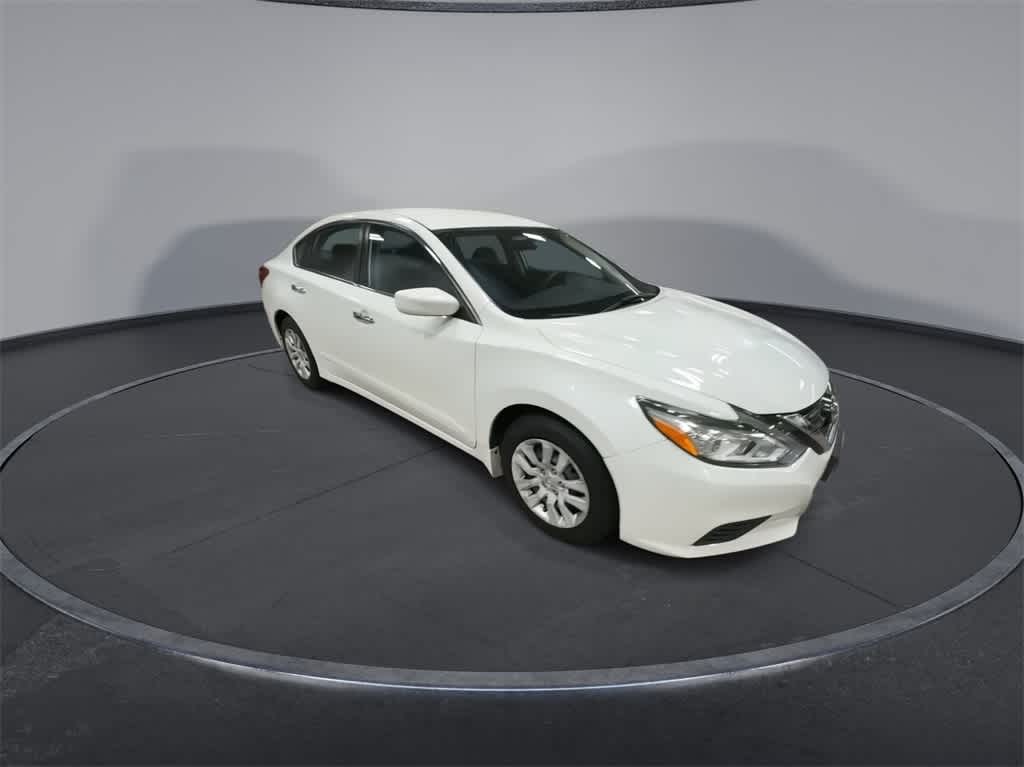 Thumbnail: 2018 Nissan Altima - 2