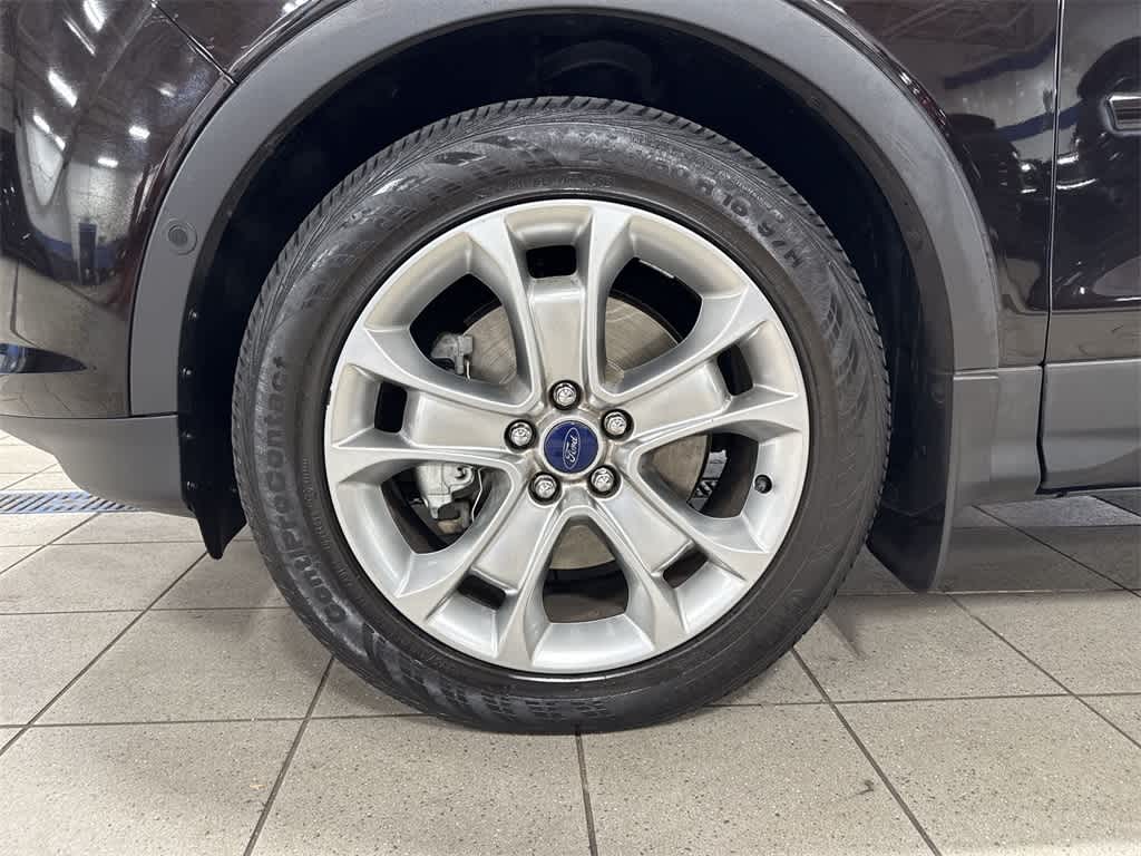 Thumbnail: 2013 Ford Escape - 10