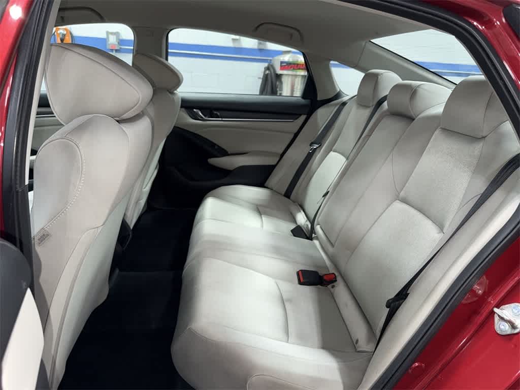 Thumbnail: 2019 Honda Accord - 17