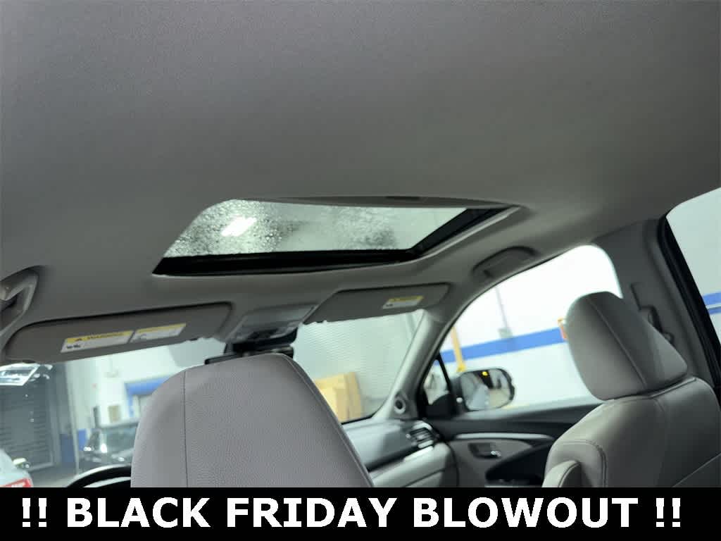 Thumbnail: 2022 Honda Pilot - 24