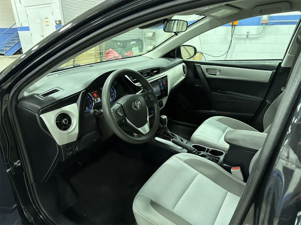 Thumbnail: 2018 Toyota Corolla - 28