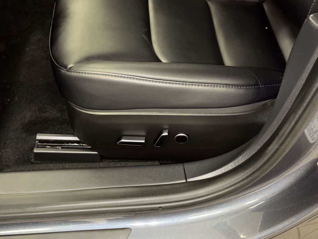 Thumbnail: 2023 Tesla Model 3 - 23