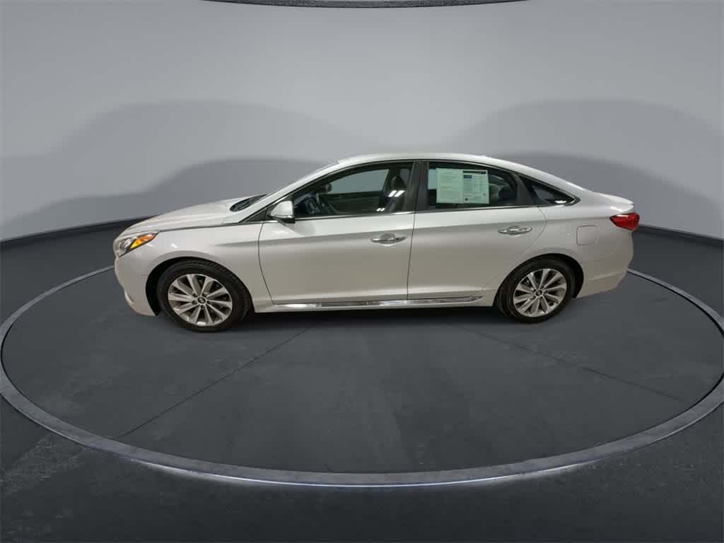 Thumbnail: 2015 Hyundai Sonata - 5