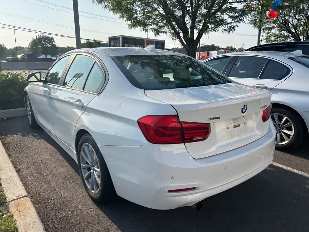 2017 BMW 3 Series 320i xDrive 9