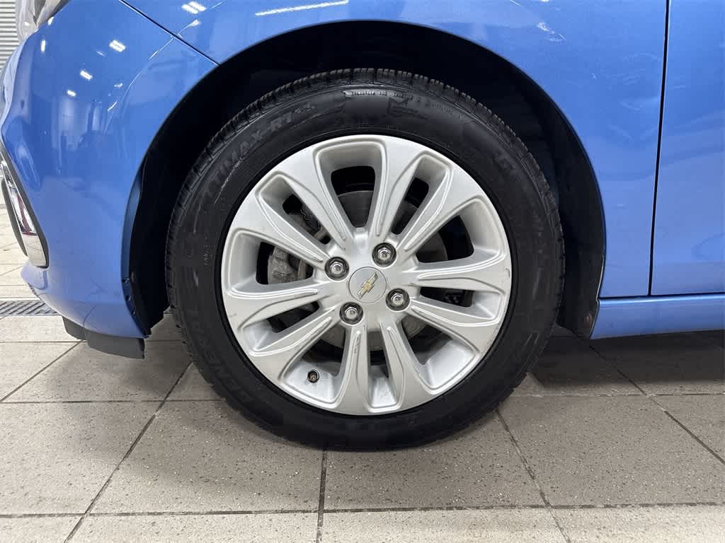 Thumbnail: 2017 Chevrolet Spark - 10