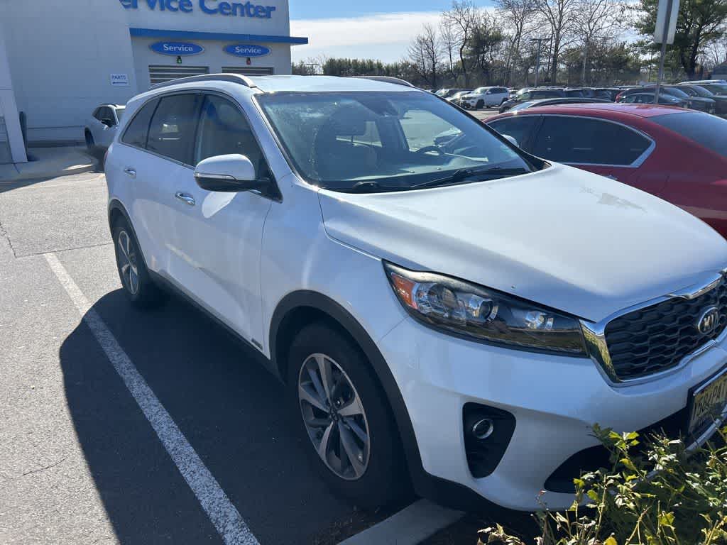 Thumbnail: 2019 Kia Sorento - 3