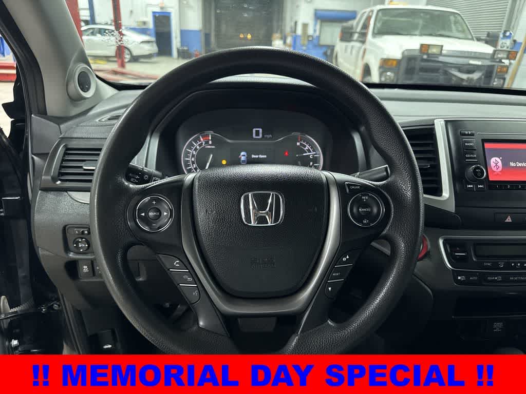 Thumbnail: 2017 Honda Ridgeline - 18