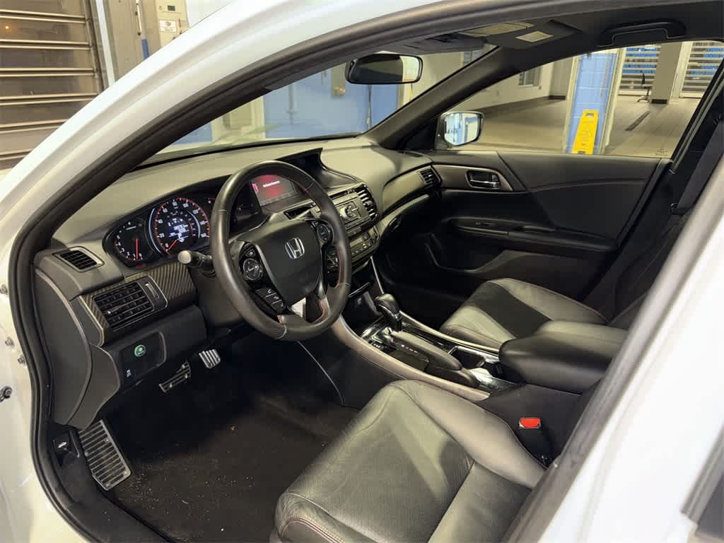 Thumbnail: 2017 Honda Accord - 27