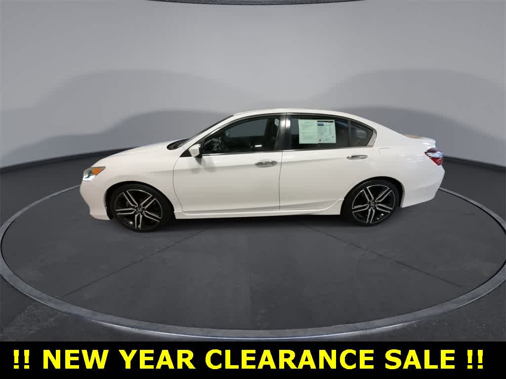 Thumbnail: 2017 Honda Accord - 5