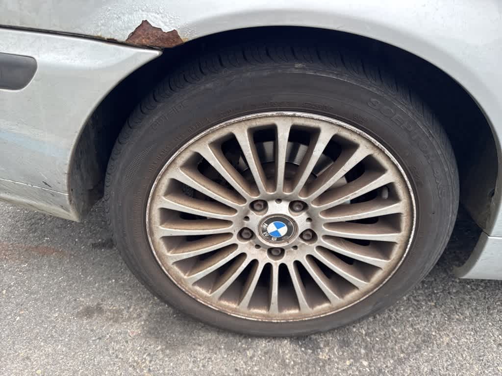 Thumbnail: 2001 BMW 3 Series - 17