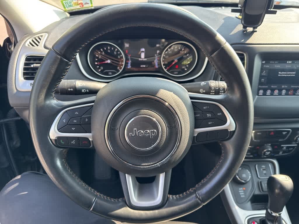 Thumbnail: 2018 Jeep Compass - 9