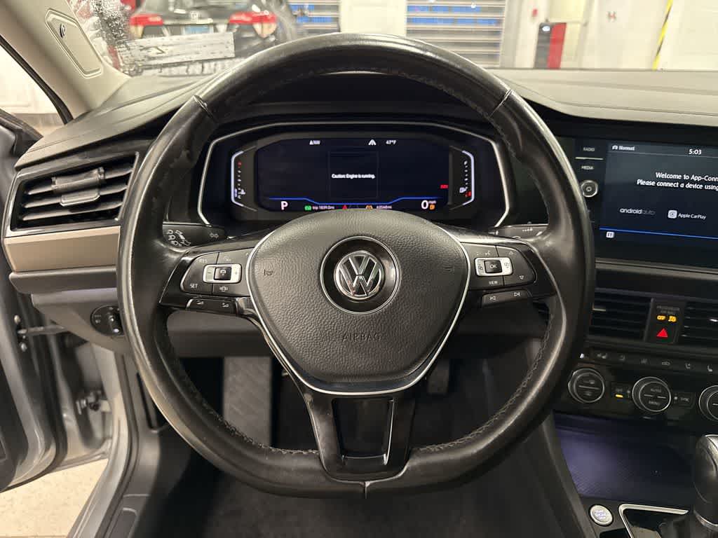 Thumbnail: 2019 Volkswagen Jetta - 18