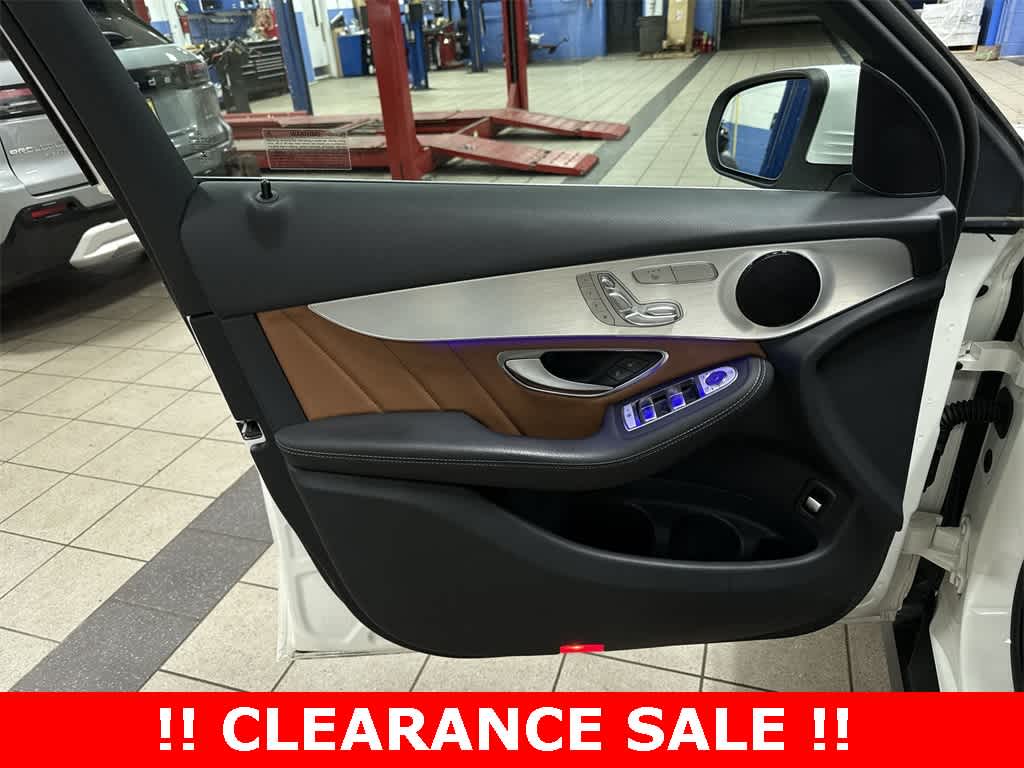 Thumbnail: 2022 Mercedes-Benz GLC - 29