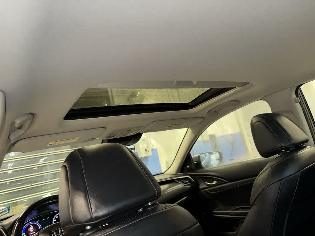 Thumbnail: 2020 Honda Insight - 25