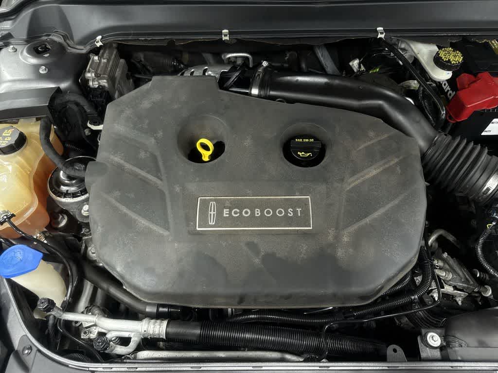 Thumbnail: 2014 Lincoln MKZ - 11