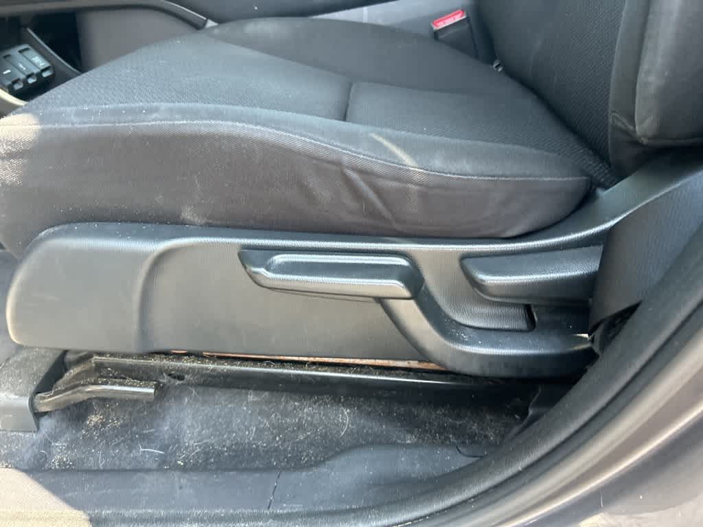 Thumbnail: 2016 Honda HR-V - 15