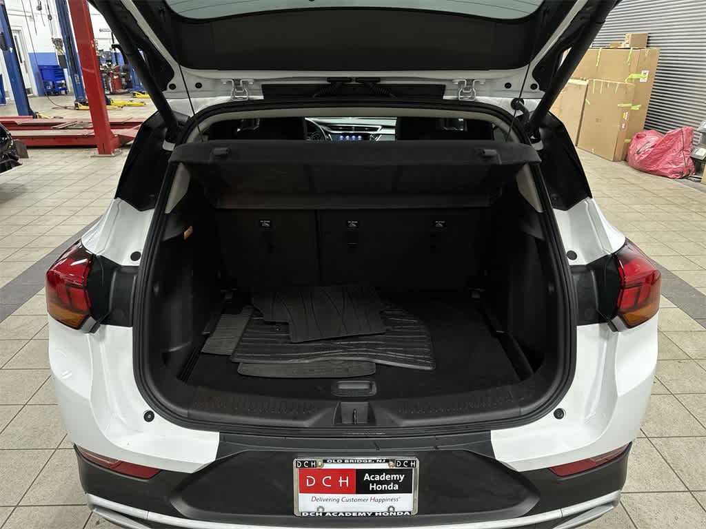 Thumbnail: 2023 Buick Encore GX - 11